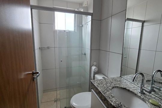 Banheiro de apartamento para alugar com 2 quartos, 62m² em Castelo, Belo Horizonte