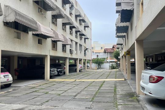 Área comum de apartamento para alugar com 3 quartos, 98m² em Ribeira, Rio de Janeiro
