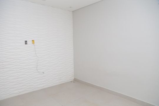 Casa à venda com 2 quartos, 200m² em Jardim Sao Pedro, São Paulo