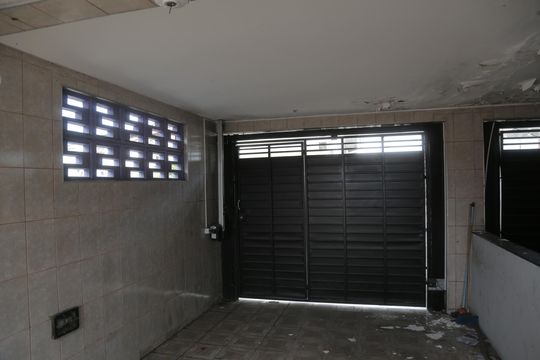 Casa à venda com 2 quartos, 200m² em Jardim Sao Pedro, São Paulo