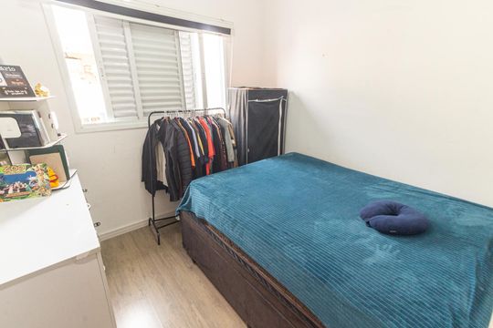 Quarto 1 de casa à venda com 3 quartos, 200m² em Parque Sevilha, São Paulo