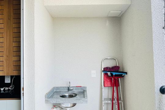 Área de Serviço de apartamento para alugar com 2 quartos, 58m² em Jardim Recanto Suave, Cotia