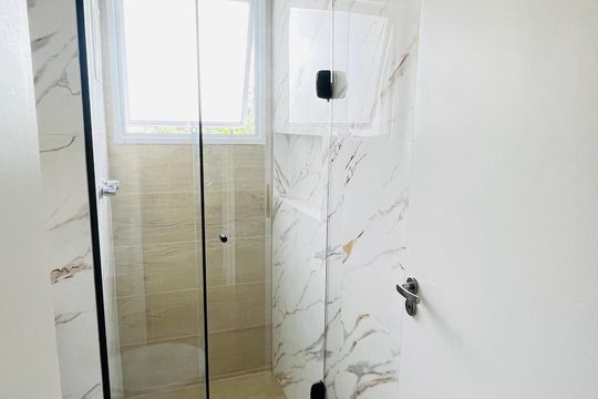 Banheiro de apartamento para alugar com 2 quartos, 58m² em Jardim Recanto Suave, Cotia