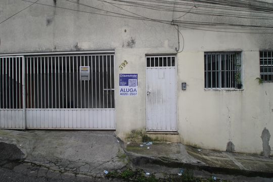 Fachada de casa para alugar com 2 quartos, 42m² em Itaquera, São Paulo
