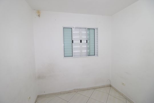 Quarto 2 de casa para alugar com 2 quartos, 42m² em Itaquera, São Paulo