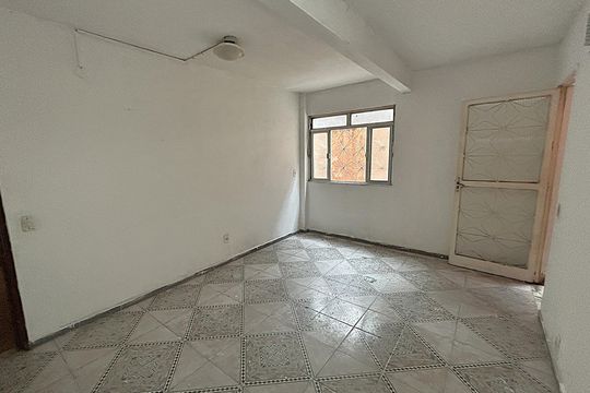 Sala de casa para alugar com 1 quarto, 45m² em Abolição, Rio de Janeiro