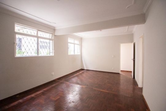 Apartamento para alugar com 3 quartos, 100m² em Serra, Belo Horizonte