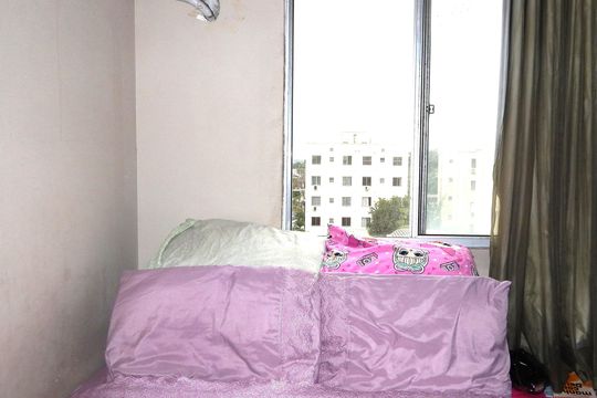 Quarto 1 de apartamento para alugar com 2 quartos, 42m² em Santa Cruz, Rio de Janeiro