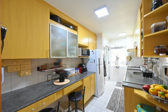 Cozinha  de apartamento à venda com 2 quartos, 63m² em Vila da Saúde, São Paulo