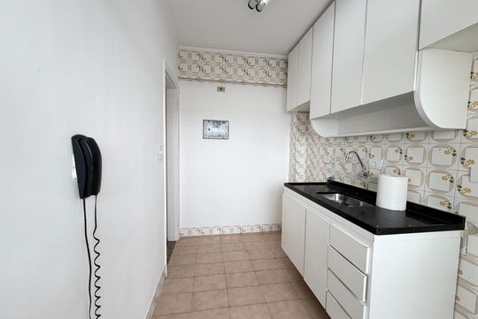 Cozinha de apartamento para alugar com 2 quartos, 50m² em Mooca, São Paulo