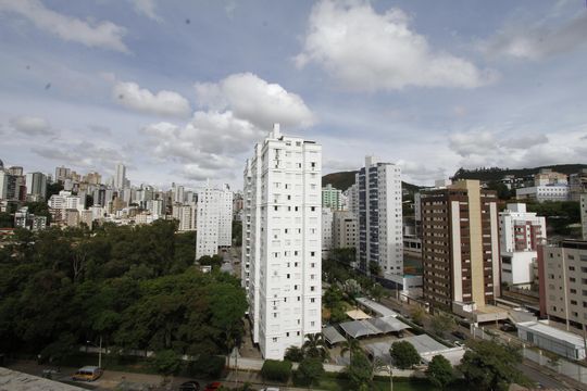 vista de apartamento para alugar com 3 quartos, 85m² em Buritis, Belo Horizonte