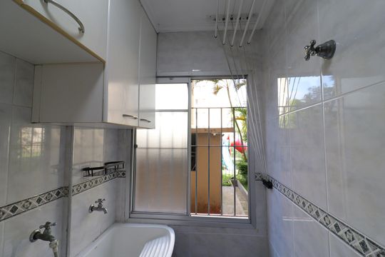 Área de Serviço de apartamento para alugar com 2 quartos, 58m² em Vila Emir, São Paulo