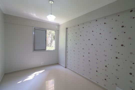 Quarto 2 de apartamento para alugar com 2 quartos, 58m² em Vila Emir, São Paulo