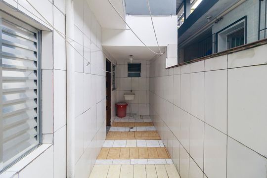 Quintal de casa para alugar com 1 quarto, 31m² em Jardim Vaz de Lima, São Paulo