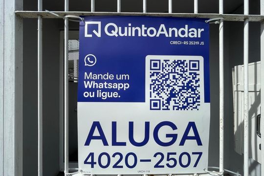 Placa Instalada em 03/10/2026 - Cod.UKCH-118 de apartamento para alugar com 2 quartos, 64m² em Canudos, Novo Hamburgo