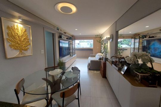 Apartamento à venda com 3 quartos, 80m² em Sagrada Família, Belo Horizonte