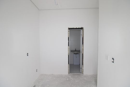 Quarto 2 de apartamento para alugar com 2 quartos, 58m² em Parada Inglesa, São Paulo