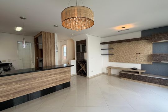 Casa de Condomínio para alugar com 2 quartos, 90m² em Vila Appia Antica, Carapicuíba