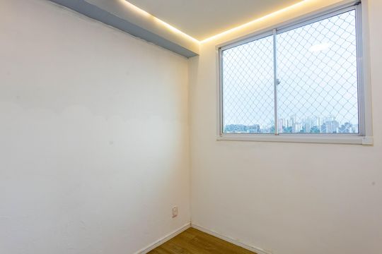 Quarto 2 de apartamento para alugar com 2 quartos, 37m² em Jardim Miriam, São Paulo