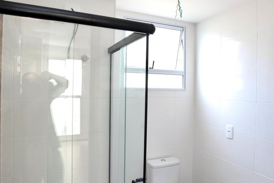 Banheiro Social de apartamento para alugar com 2 quartos, 43m² em Tres Barras, Contagem