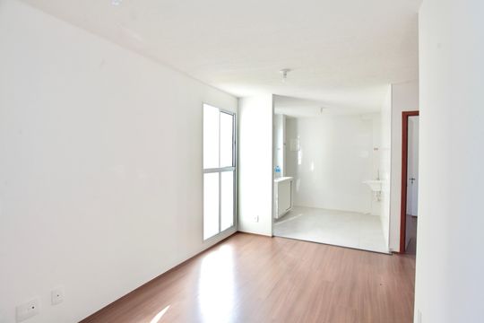 Sala de apartamento para alugar com 2 quartos, 43m² em Tres Barras, Contagem
