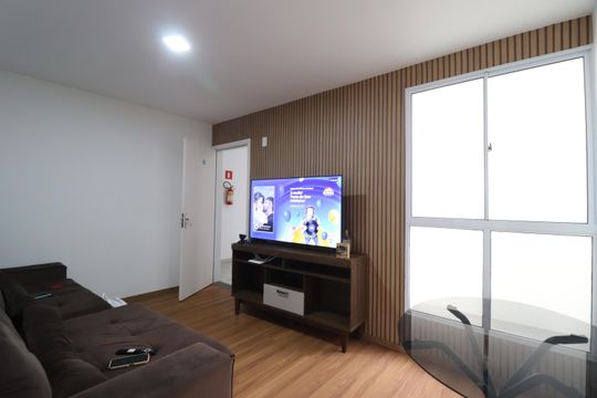 Sala de apartamento para alugar com 2 quartos, 40m² em Chácaras Tubalina E Quartel, Uberlândia