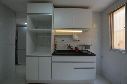 COZINHA de apartamento para alugar com 2 quartos, 49m² em Jardim Raposo Tavares, São Paulo