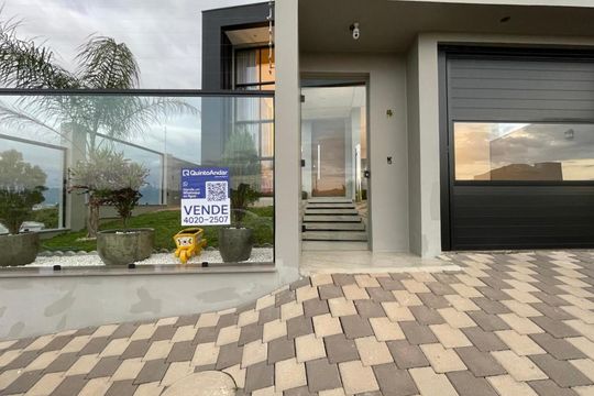 Placa Instalada em 03/10/2026 - Cod.TWXX-8 de casa à venda com 3 quartos, 233m² em Scharlau, São Leopoldo