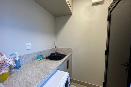 Casa à venda com 3 quartos, 233m² em Scharlau, São Leopoldo