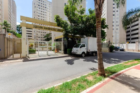 Fachada de apartamento para alugar com 2 quartos, 45m² em Jardim Iris, São Paulo