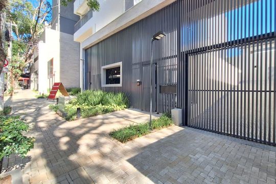 Fachada de apartamento para alugar com 2 quartos, 35m² em Pompeia, São Paulo