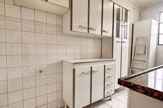 Cozinha de apartamento à venda com 2 quartos, 58m² em Novo Osasco, Osasco