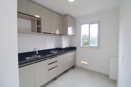 Cozinha de apartamento para alugar com 2 quartos, 35m² em Socorro, São Paulo