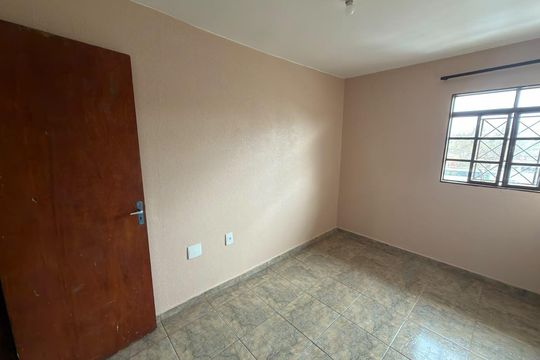Quarto 02 de apartamento para alugar com 2 quartos, 50m² em Taguatinga, Brasília