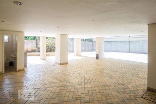 Área comum de apartamento à venda com 2 quartos, 80m² em Lourdes, Belo Horizonte