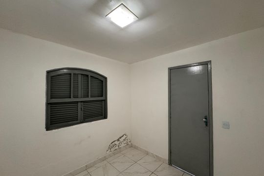 Quarto 2 de casa para alugar com 2 quartos, 70m² em Recreio dos Bandeirantes, Rio de Janeiro