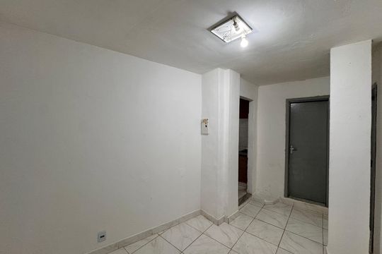 Casa para alugar com 2 quartos, 70m² em Recreio dos Bandeirantes, Rio de Janeiro
