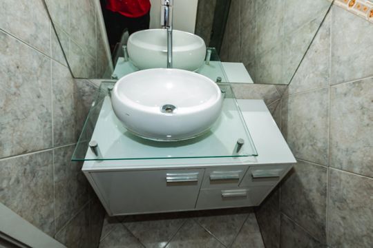 Banheiro Social de apartamento para alugar com 3 quartos, 77m² em Santa Branca, Belo Horizonte