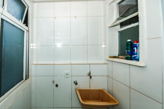 Área de Serviço de apartamento para alugar com 3 quartos, 77m² em Santa Branca, Belo Horizonte