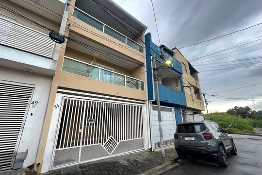 Fachada de casa à venda com 3 quartos, 75m² em Jardim Boa Vista (zona Oeste), São Paulo