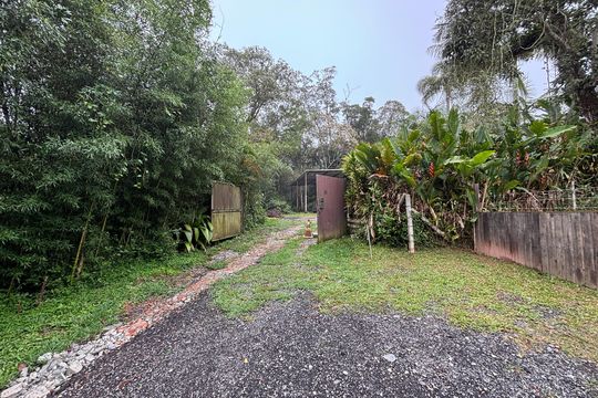 Fachada de casa à venda com 2 quartos, 150m² em Represa, Ribeirão Pires