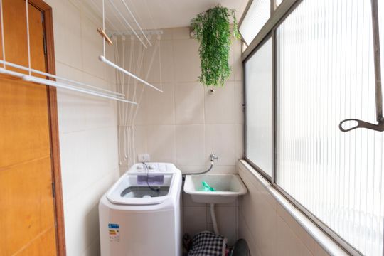 Área de Serviço de apartamento para alugar com 2 quartos, 60m² em Jardim do Lago, Campinas