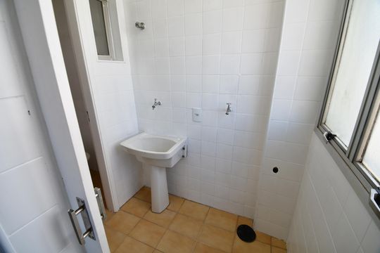 Área de Serviço de apartamento para alugar com 1 quarto, 59m² em Cambuí, Campinas