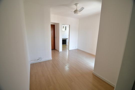 Apartamento para alugar com 1 quarto, 59m² em Cambuí, Campinas