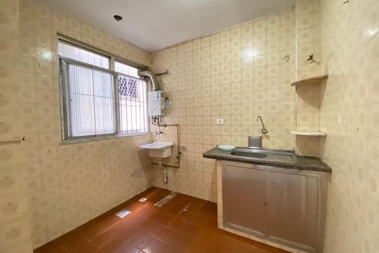 Apartamento para alugar com 2 quartos, 47m² em Tomás Coelho, Rio de Janeiro