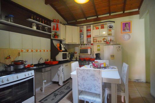 Cozinha de casa para alugar com 2 quartos, 180m² em Campestre, São Leopoldo