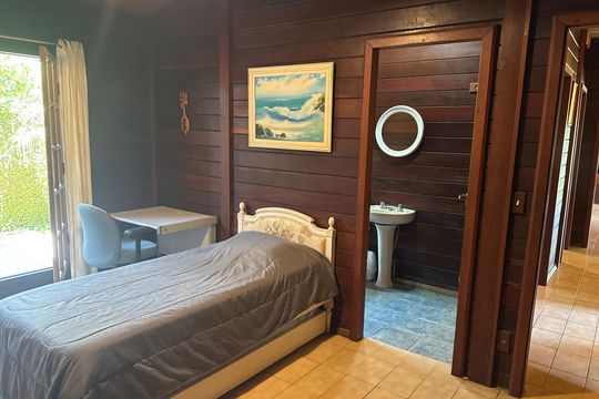Casa de Condomínio para alugar com 5 quartos, 270m² em Granja Viana Ii, Cotia