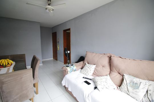 Sala de apartamento à venda com 2 quartos, 50m² em Taquara, Rio de Janeiro