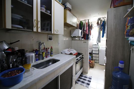 Cozinha de apartamento à venda com 2 quartos, 50m² em Taquara, Rio de Janeiro