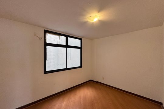 Quarto de apartamento para alugar com 2 quartos, 83m² em Recreio dos Bandeirantes, Rio de Janeiro